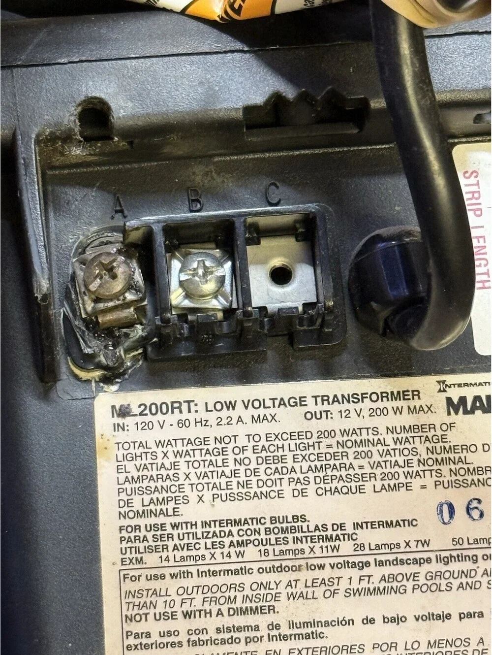 Intermatic Malibu ML200RT 200W Low Voltage Transformer Timer FOR PARTS DAMAGED
